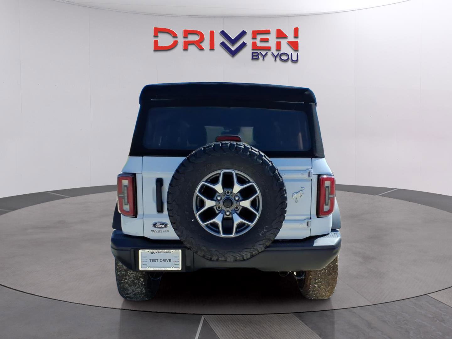 Used 2021 Ford Bronco Badlands image 4