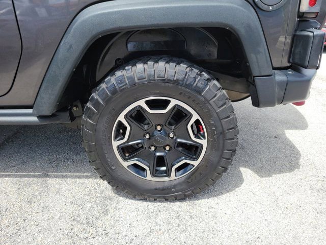 Used 2016 Jeep Wrangler Rubicon AWD/4WD image 8