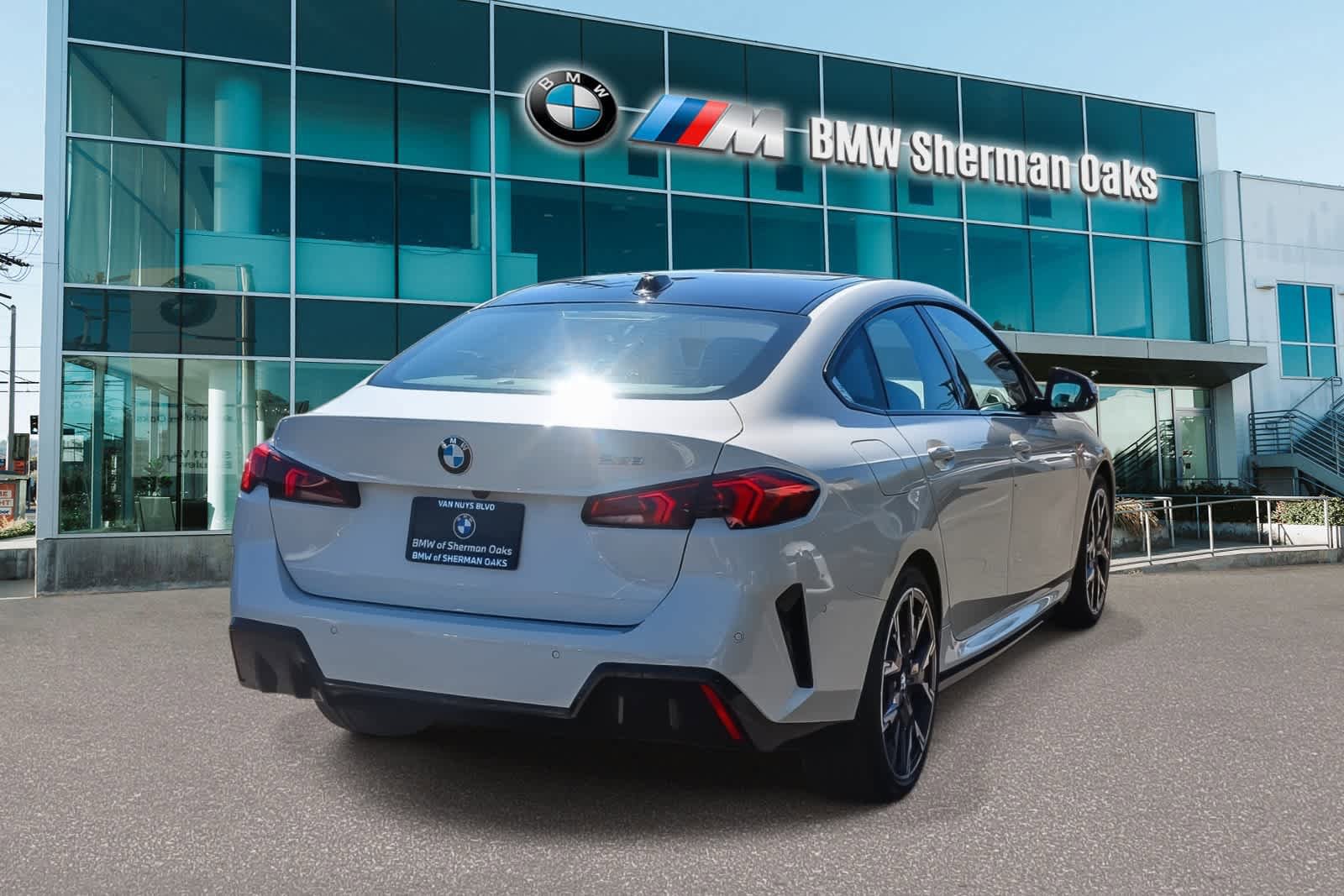 Used 2026 BMW 228i w/ Premium Package FWD image 4