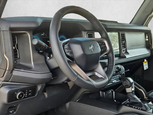 New 2026 Ford Bronco Badlands image 3