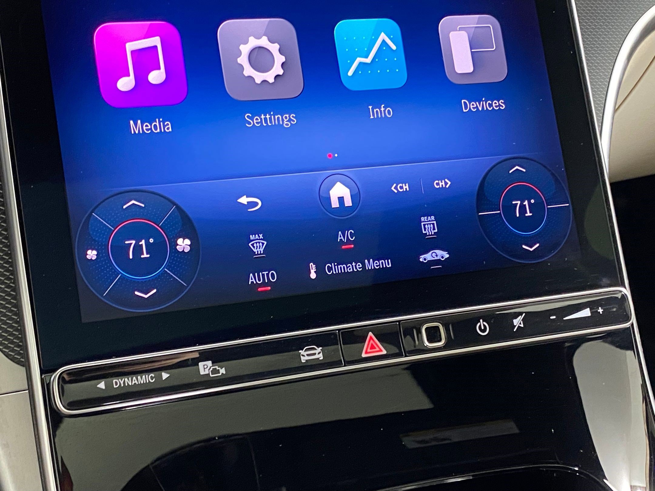 Certified 2025 Mercedes-Benz C 300 4MATIC Sedan image 26