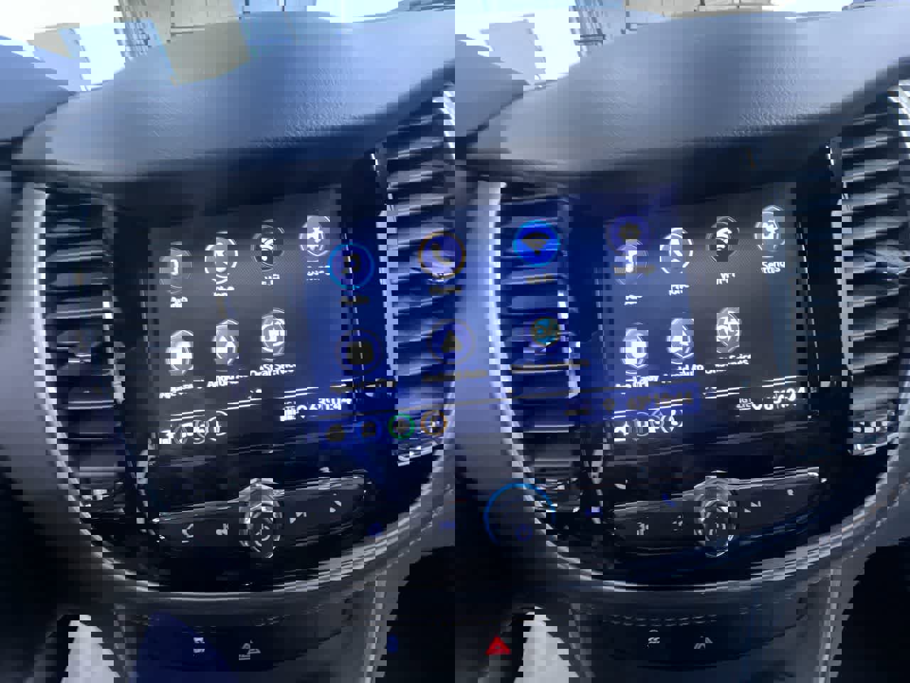 Used 2022 Chevrolet Trax LS image 23