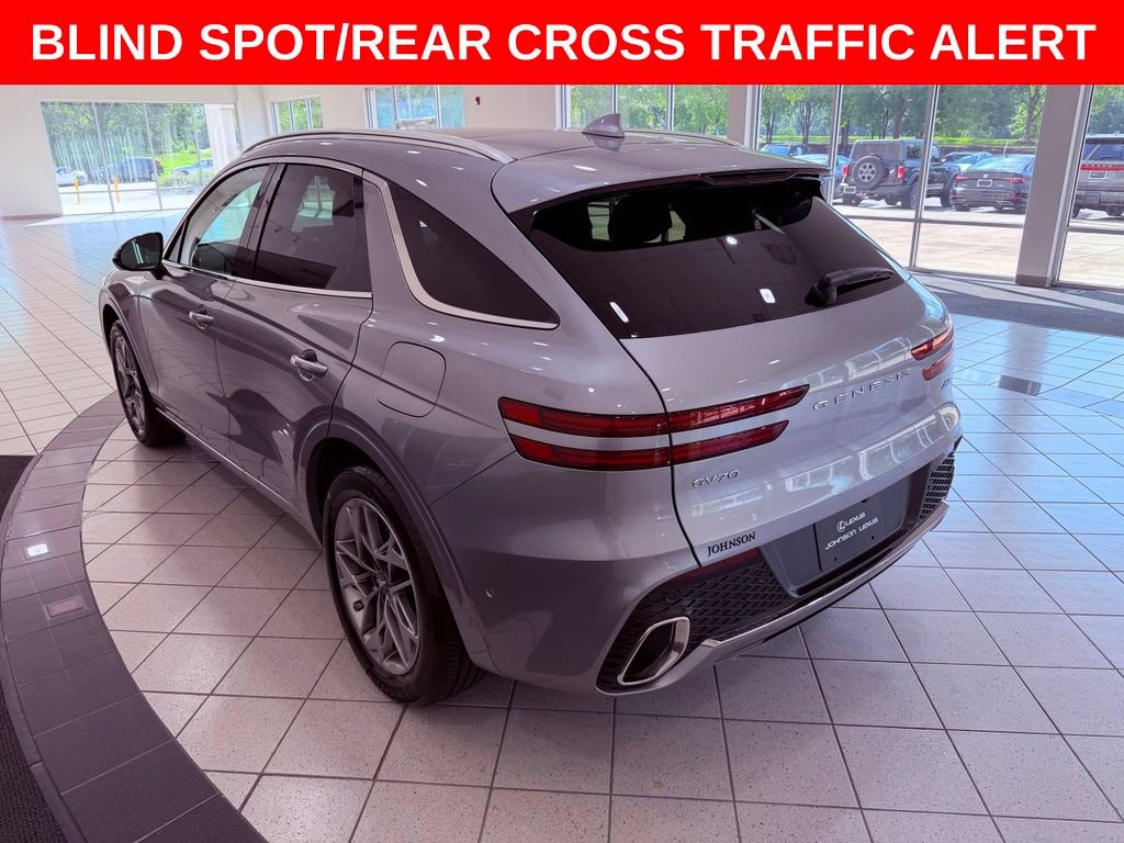 Used 2022 Genesis GV70 2.5T w/ Advanced Package AWD/4WD image 5