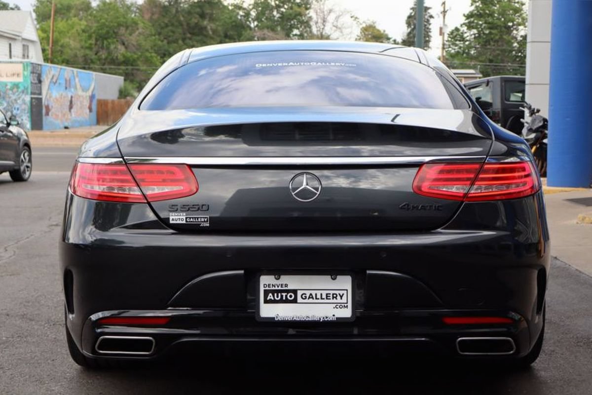 Used 2015 Mercedes-Benz S 550 4MATIC Coupe image 4