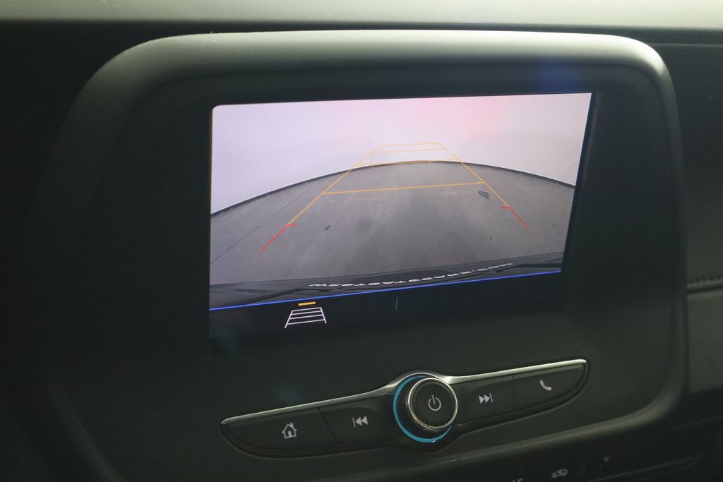 Used 2020 Chevrolet Camaro LS RWD image 32