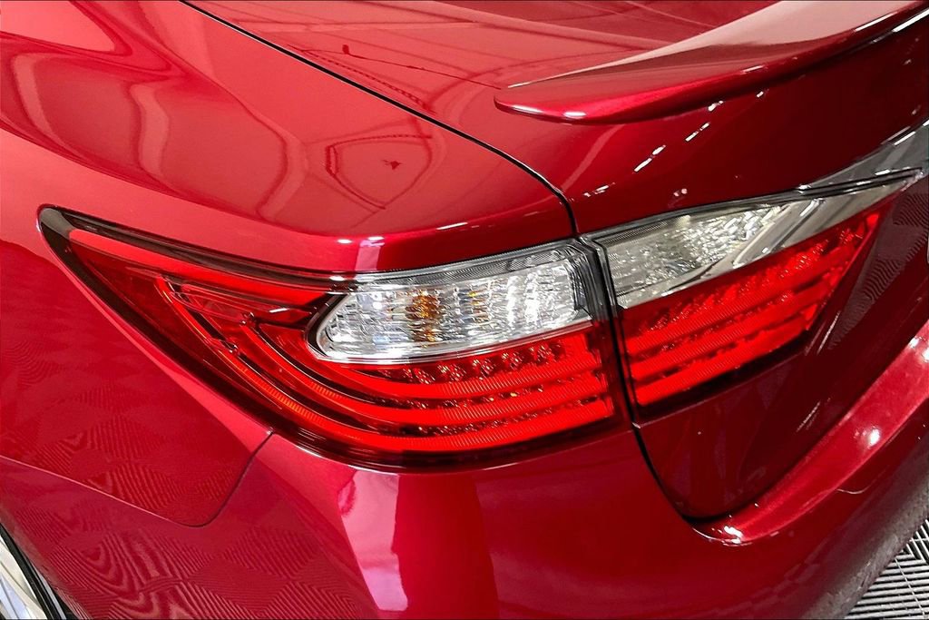 Used 2015 Lexus ES 350 image 38