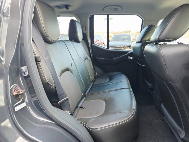 Used 2013 Nissan Xterra PRO-4X w/ Pro-4x Leather Pkg image 19