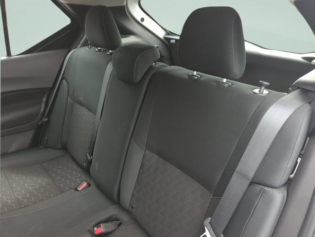 Certified 2024 Nissan Kicks SV FWD image 25