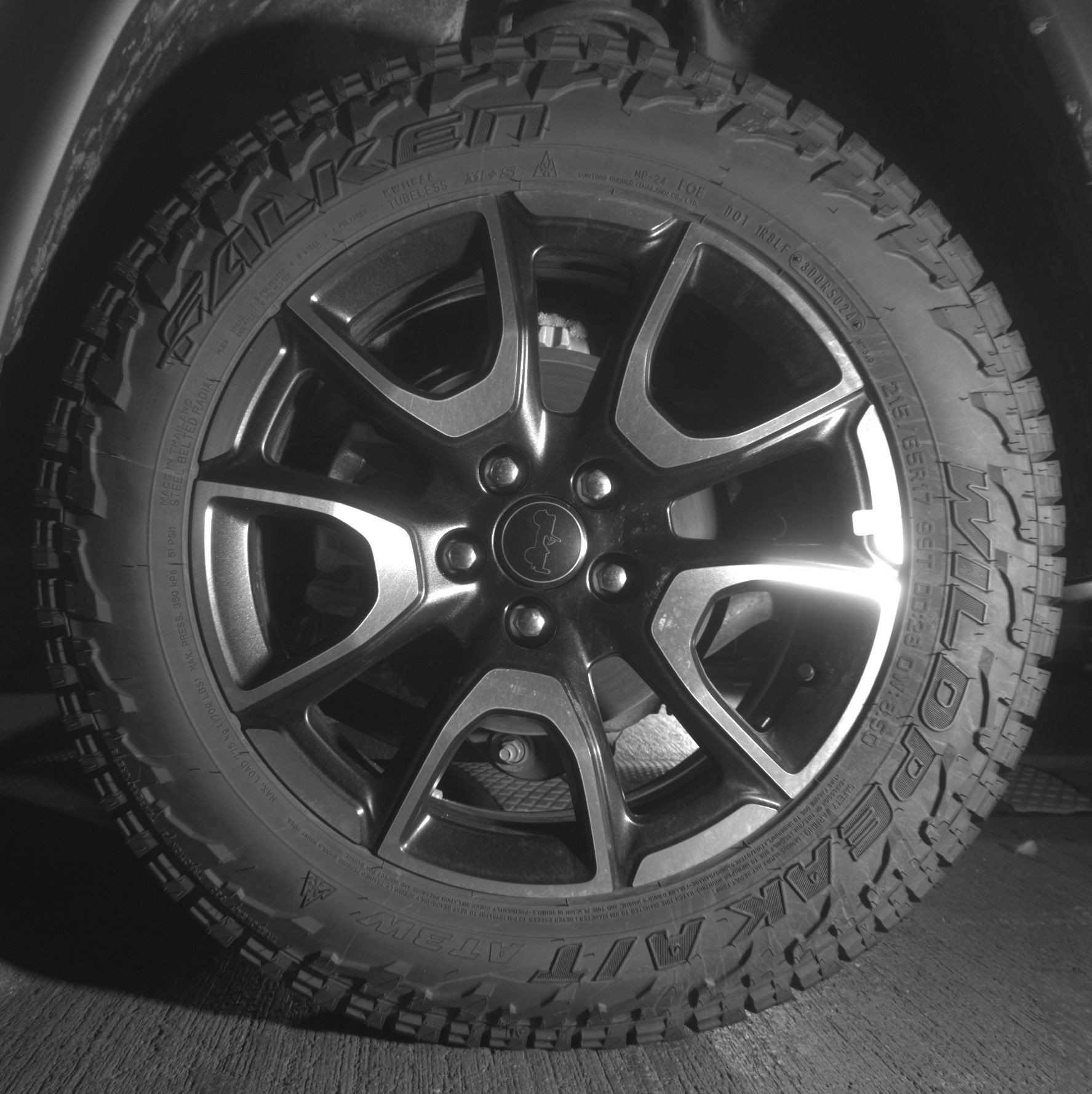 Used 2025 Jeep Compass Trailhawk image 14