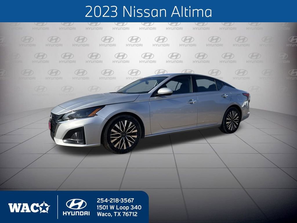 Used 2023 Nissan Altima 2.5 SV