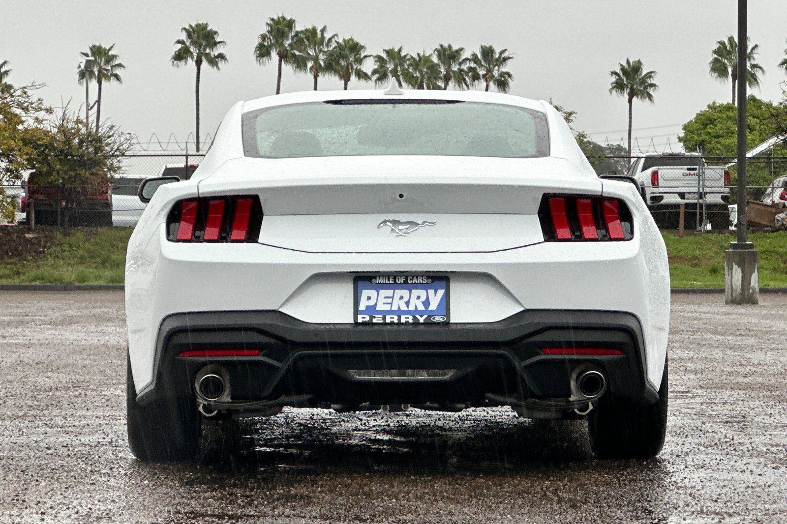 New 2026 Ford Mustang EcoBoost image 5
