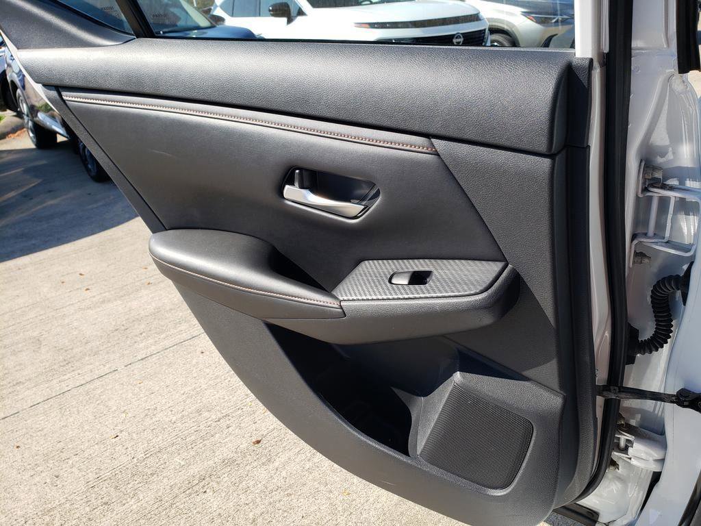 Certified 2021 Nissan Sentra SR w/ Trunk Package image 20