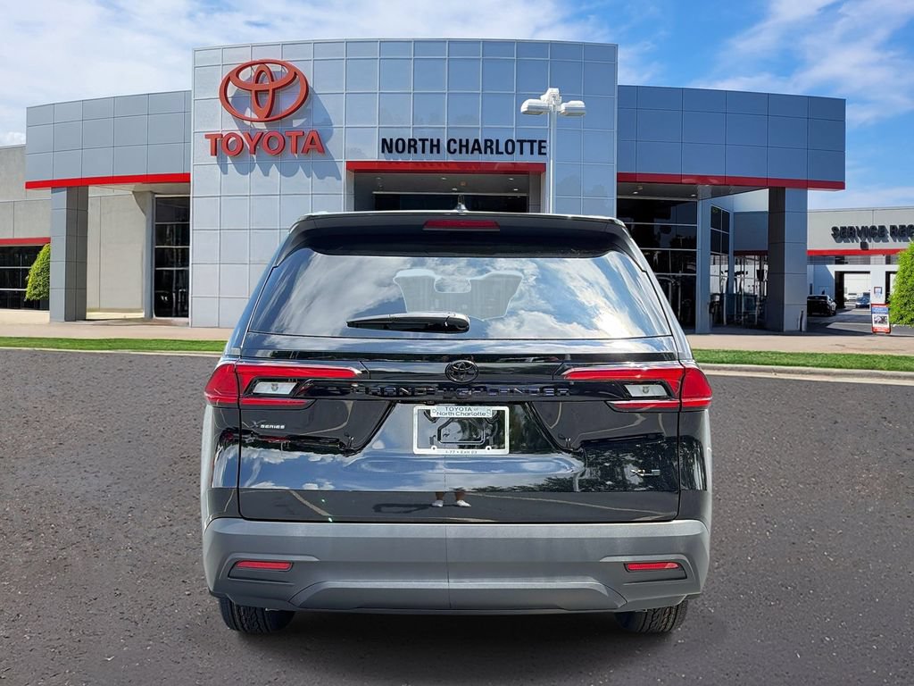 New 2026 Toyota Grand Highlander FWD image 6