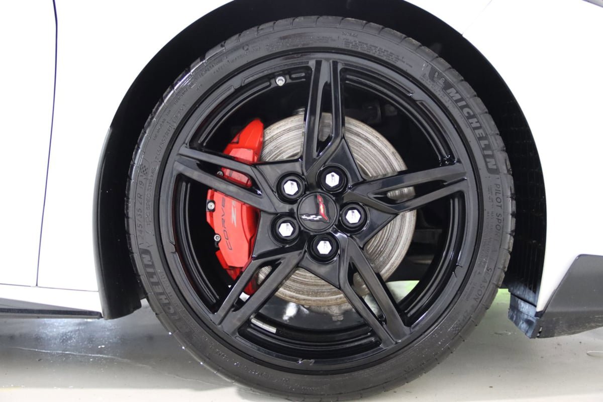 Used 2024 Chevrolet Corvette Stingray Premium Conv w/ Z51 Performance Package RWD image 80