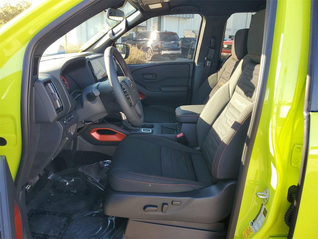 New 2026 Nissan Frontier PRO-4X w/ Pro-4x Convenience Package image 9