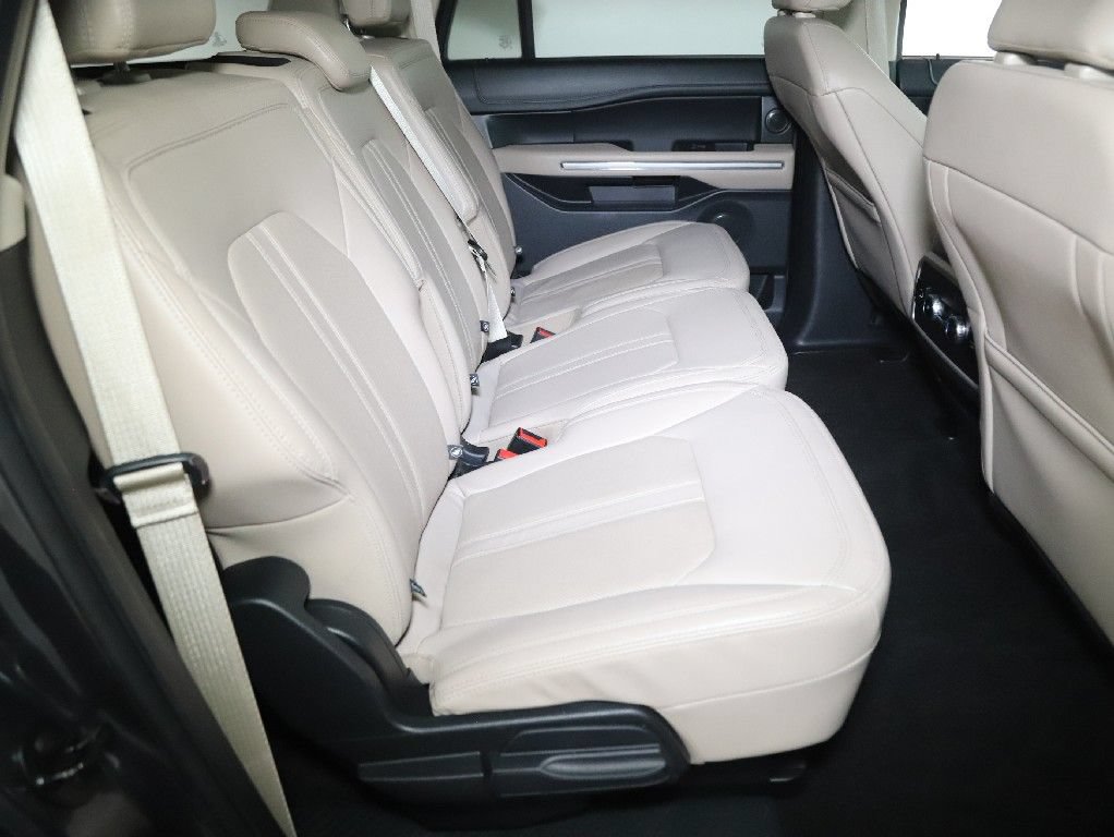 Used 2022 Ford Expedition Max Limited AWD/4WD image 36