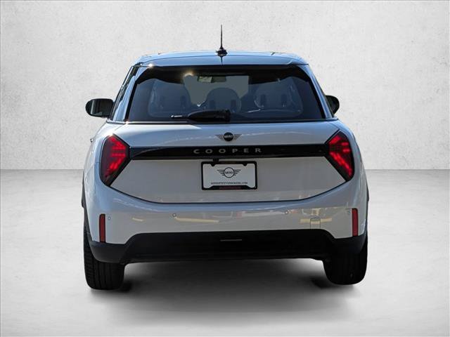 New 2026 MINI Cooper 4-Door Hardtop FWD image 7
