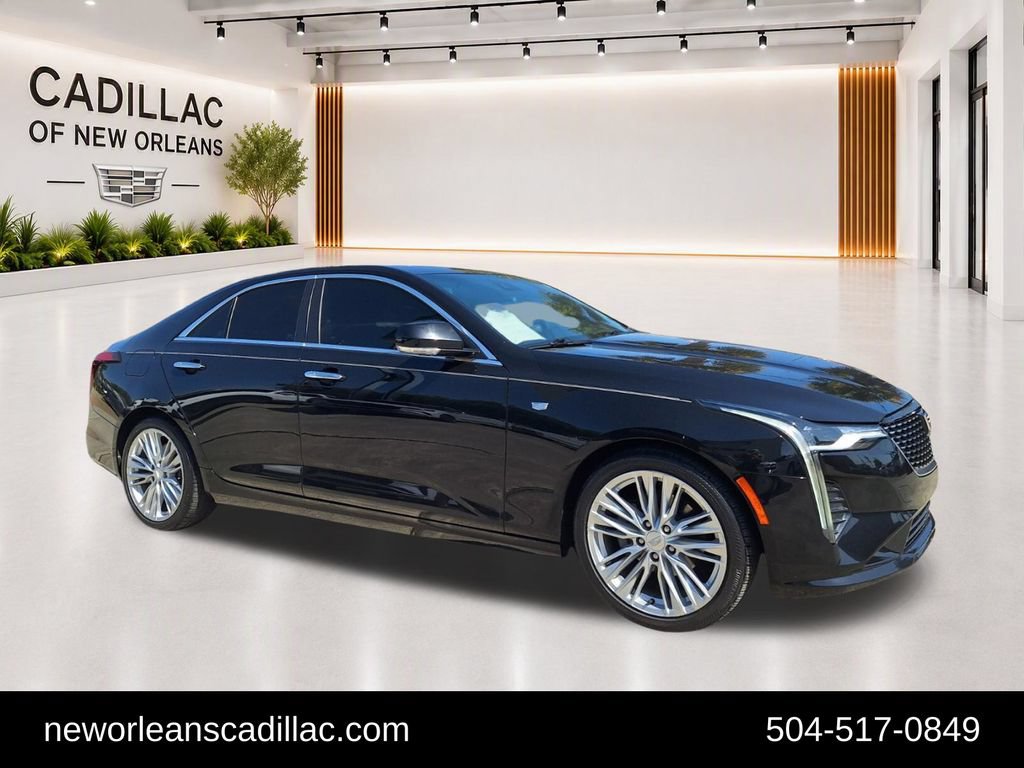 Used 2021 Cadillac CT4 Premium Luxury RWD image 1