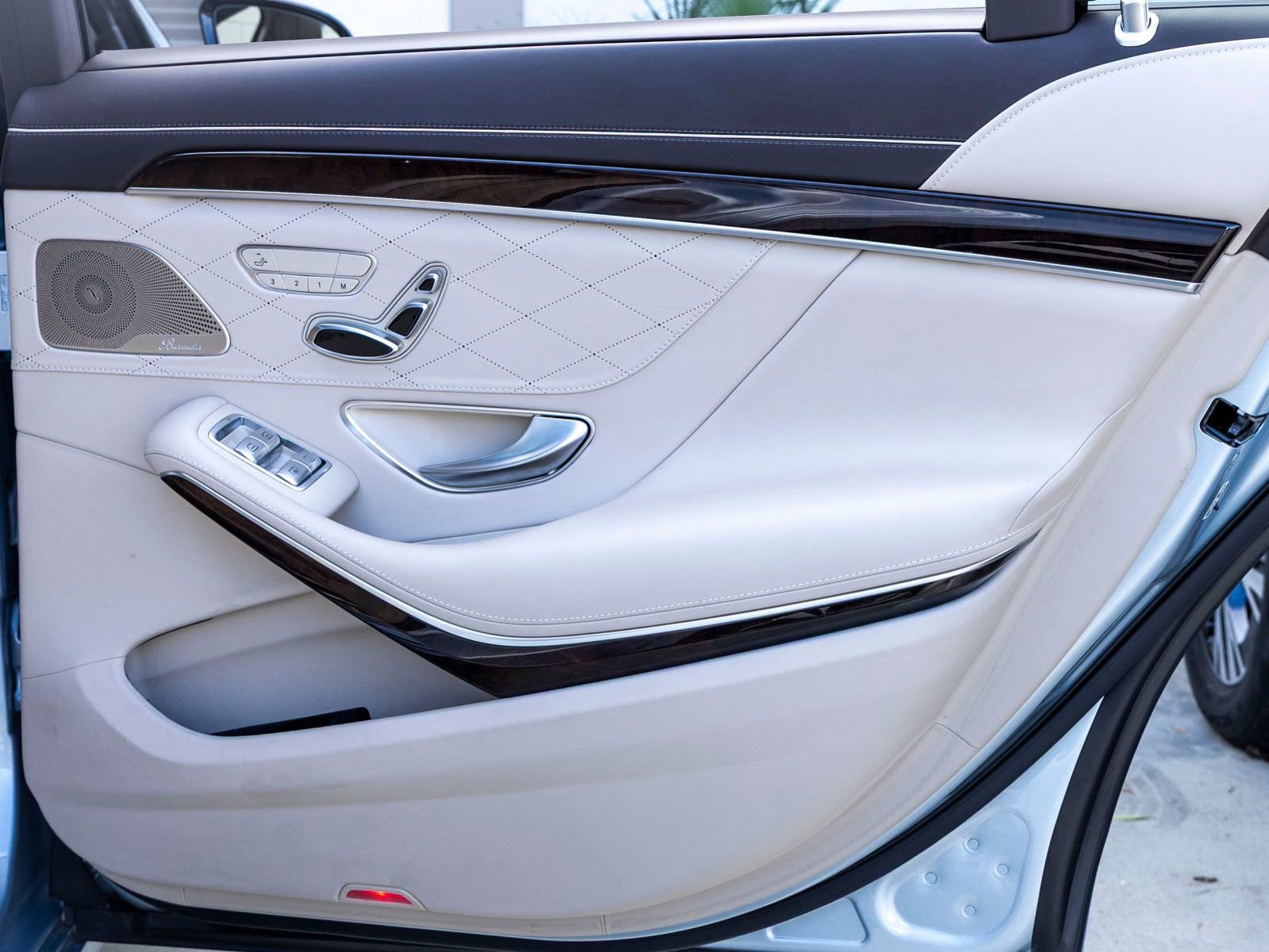 Used 2020 Mercedes-Benz S 560 Sedan image 23