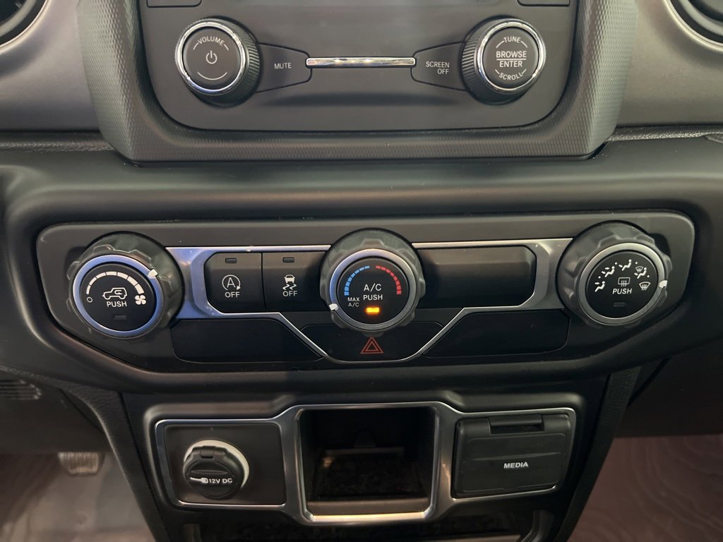 Used 2021 Jeep Wrangler Unlimited Sport image 16