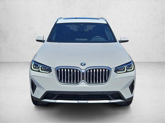 Used 2022 BMW X3 xDrive30i AWD/4WD image 2