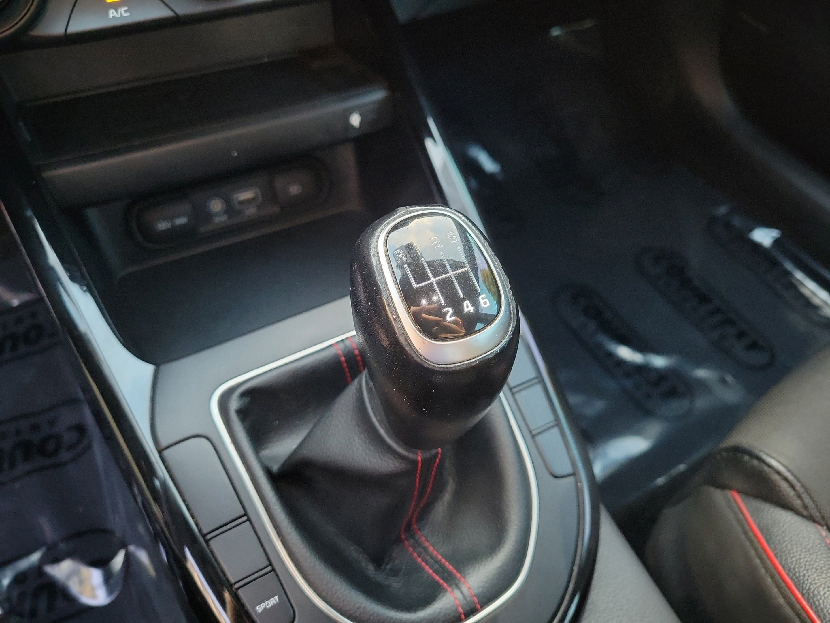 Certified 2021 Kia Forte GT FWD image 24