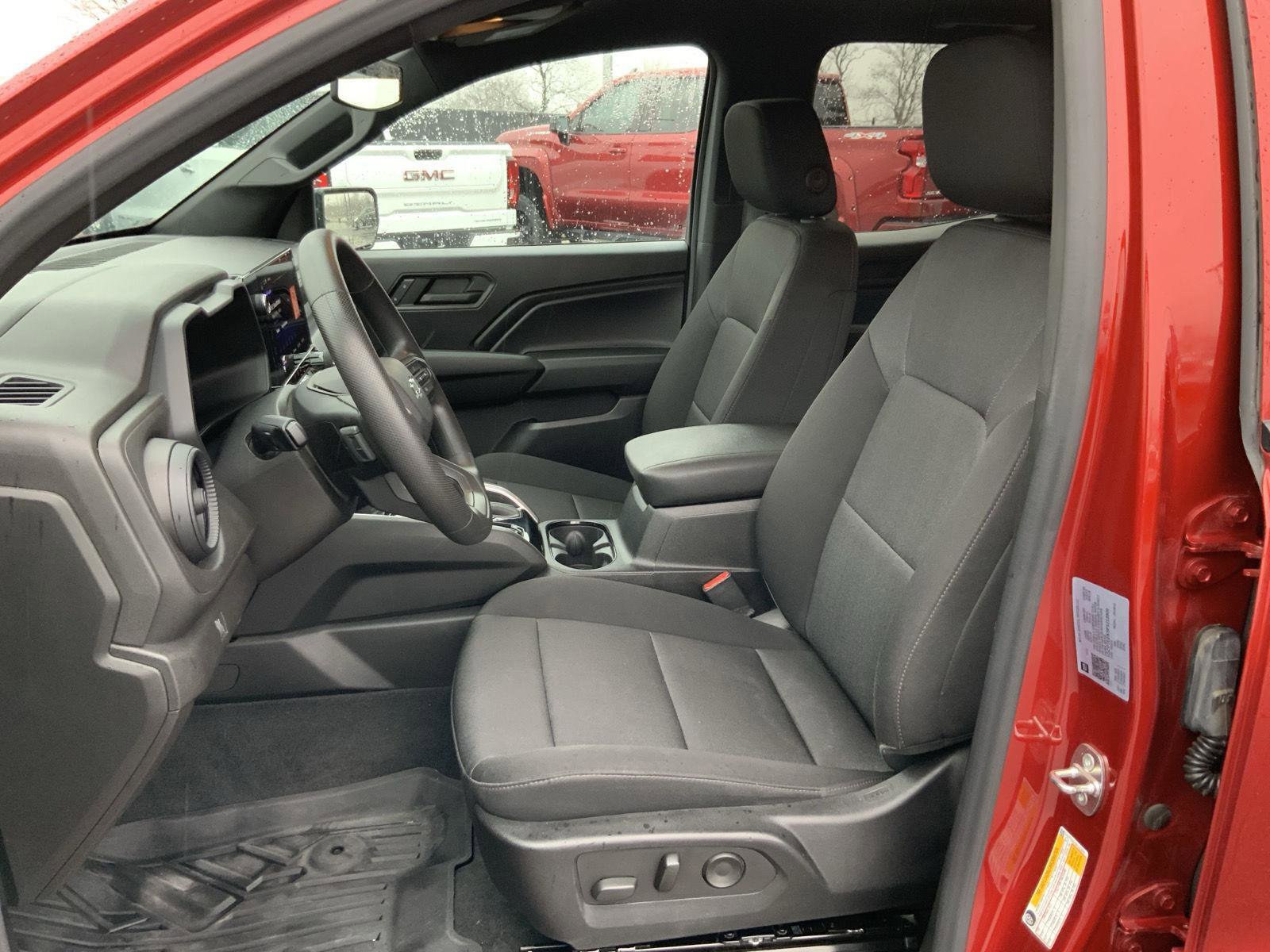 Used 2023 Chevrolet Colorado Trail Boss w/ LPO, Dark Essentials Package image 22