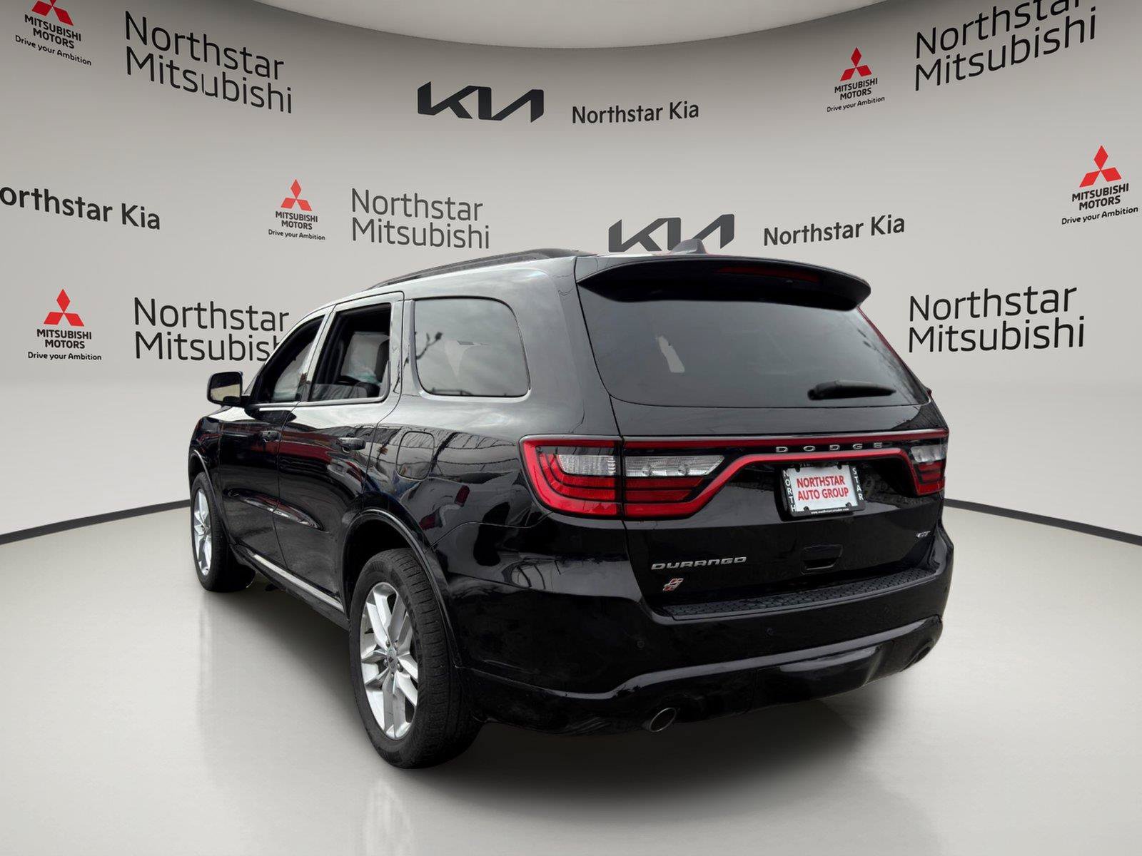 Used 2024 Dodge Durango GT AWD/4WD image 2