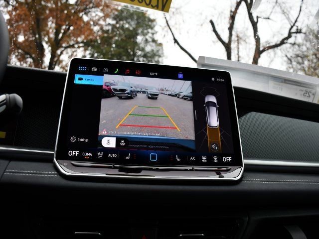 New 2026 Volkswagen Tiguan SE AWD/4WD image 14