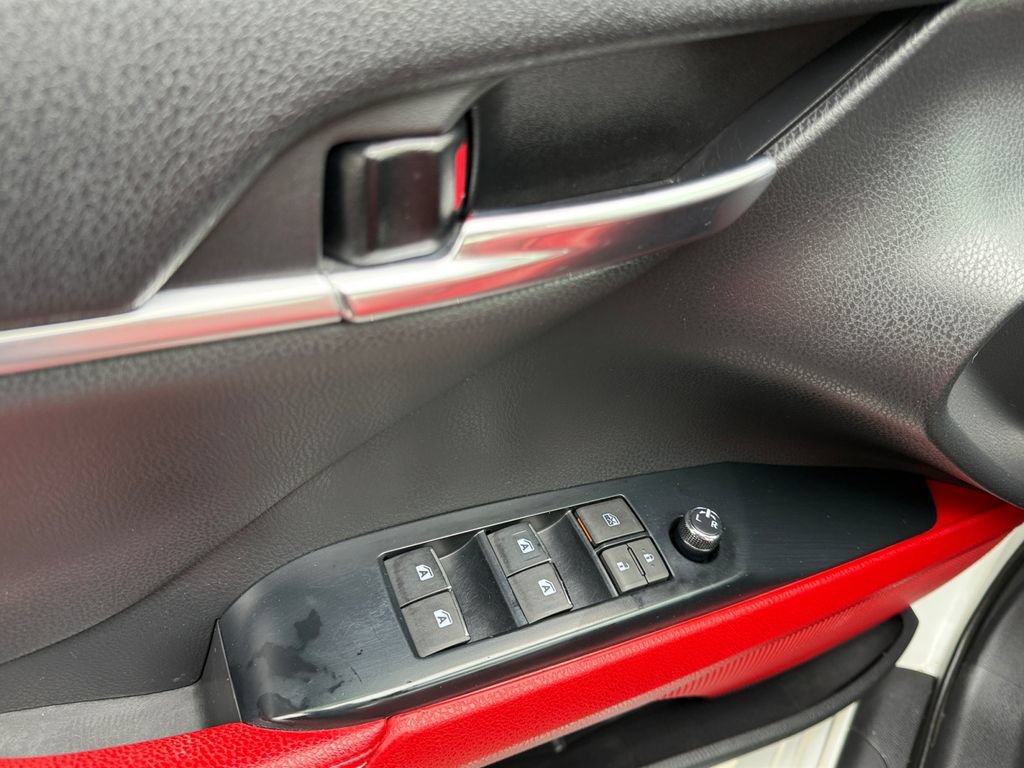Used 2020 Toyota Camry XSE w/ Driver Assist Package FWD image 11
