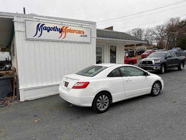 Used 2011 Honda Civic EX-L image 3