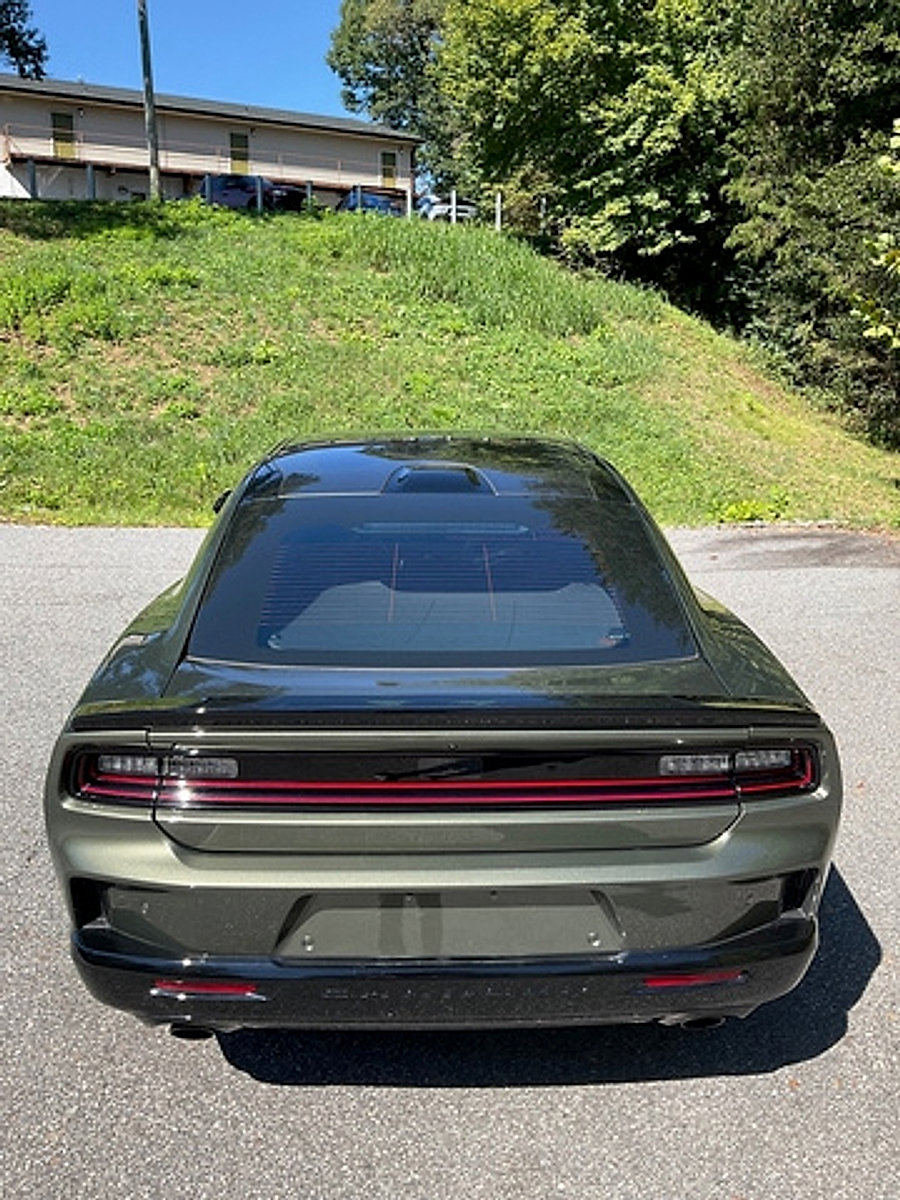 Used 2026 Dodge Charger Scat Pack AWD/4WD image 7
