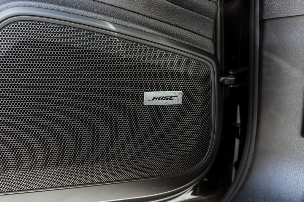 Used 2018 Porsche Panamera 4 image 16