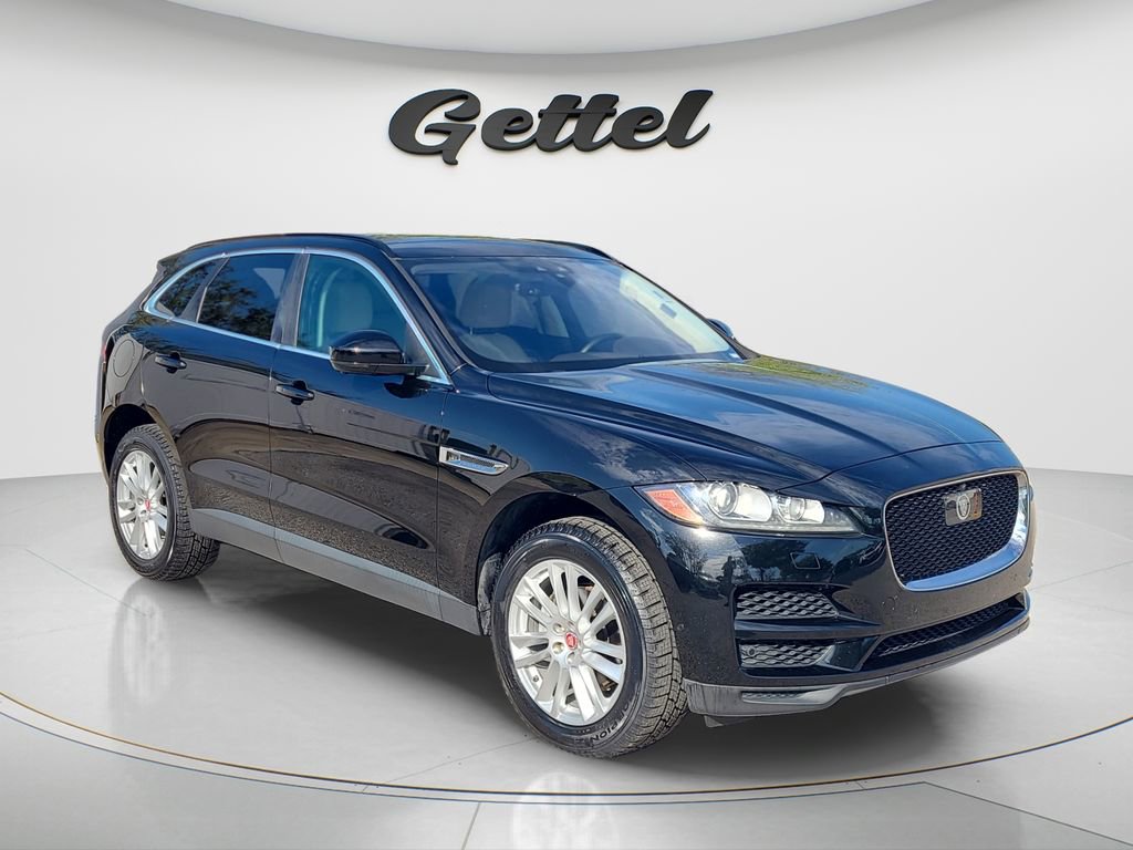 Used 2020 Jaguar F-PACE Prestige image 2