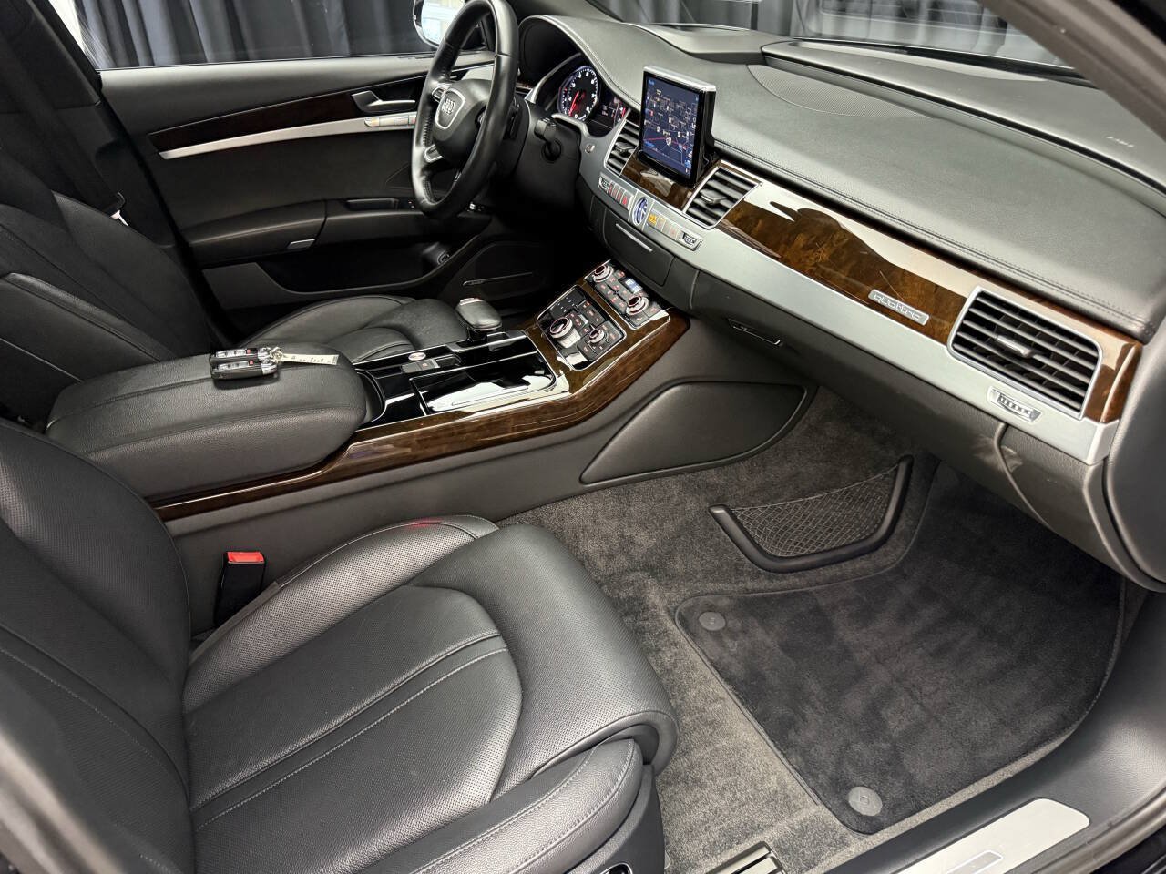 Used 2015 Audi A8 3.0T w/ Premium Package AWD/4WD image 23