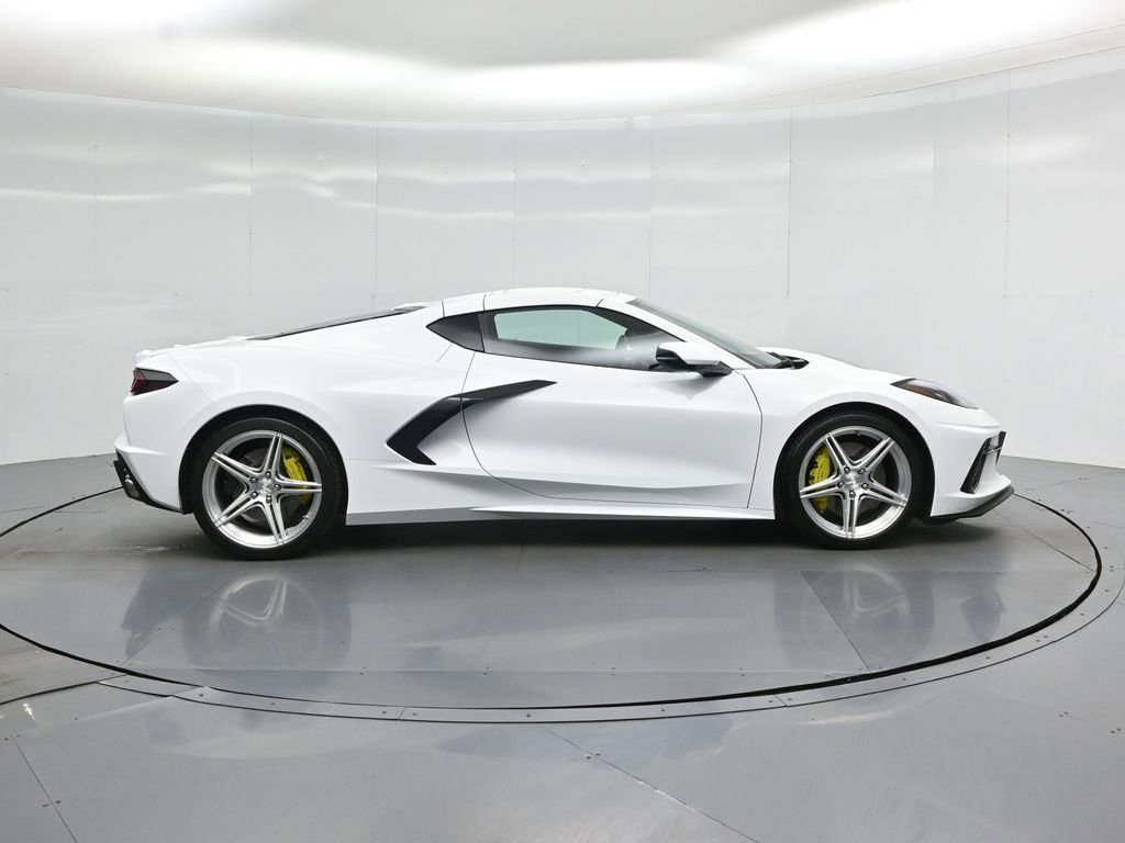 Used 2023 Chevrolet Corvette Stingray Preferred Cpe w/ Z51 Performance Package RWD image 19