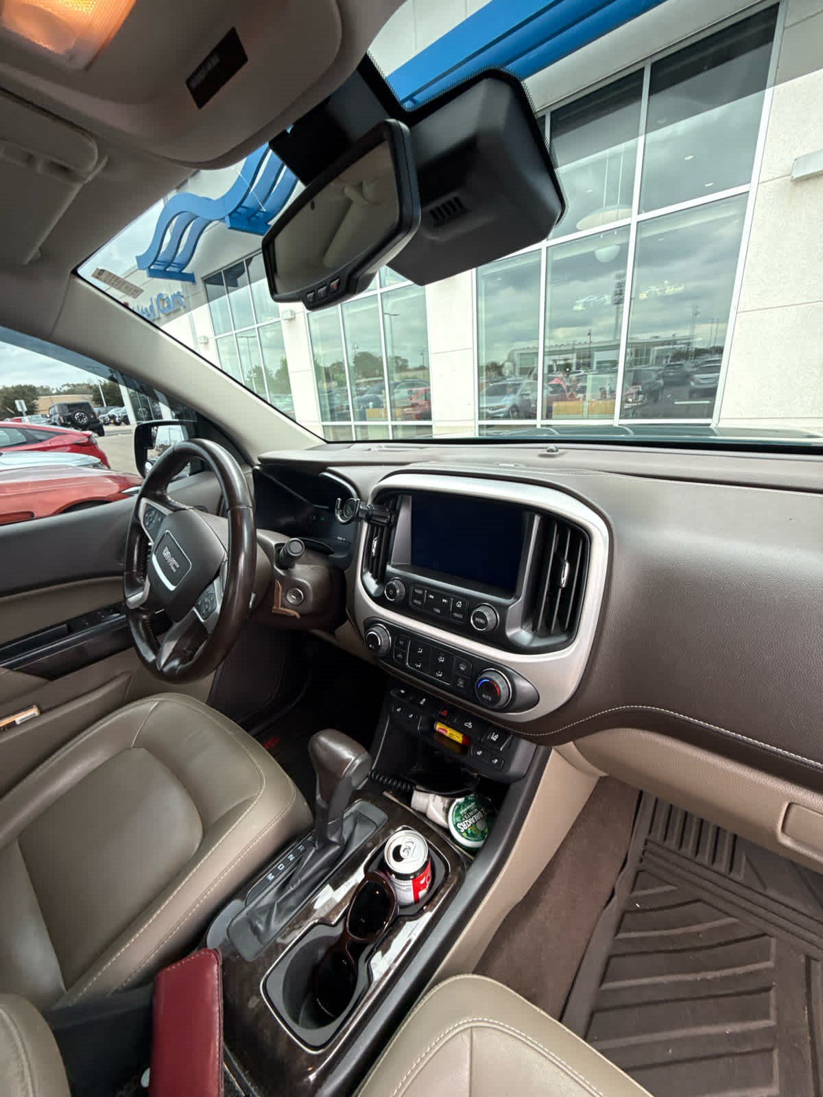 Used 2015 GMC Canyon SLT w/ Driver Alert Package AWD/4WD image 10