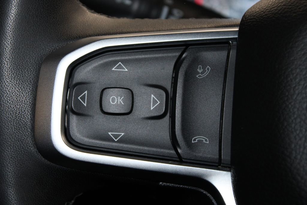 Used 2025 RAM 1500 Lone Star AWD/4WD image 33