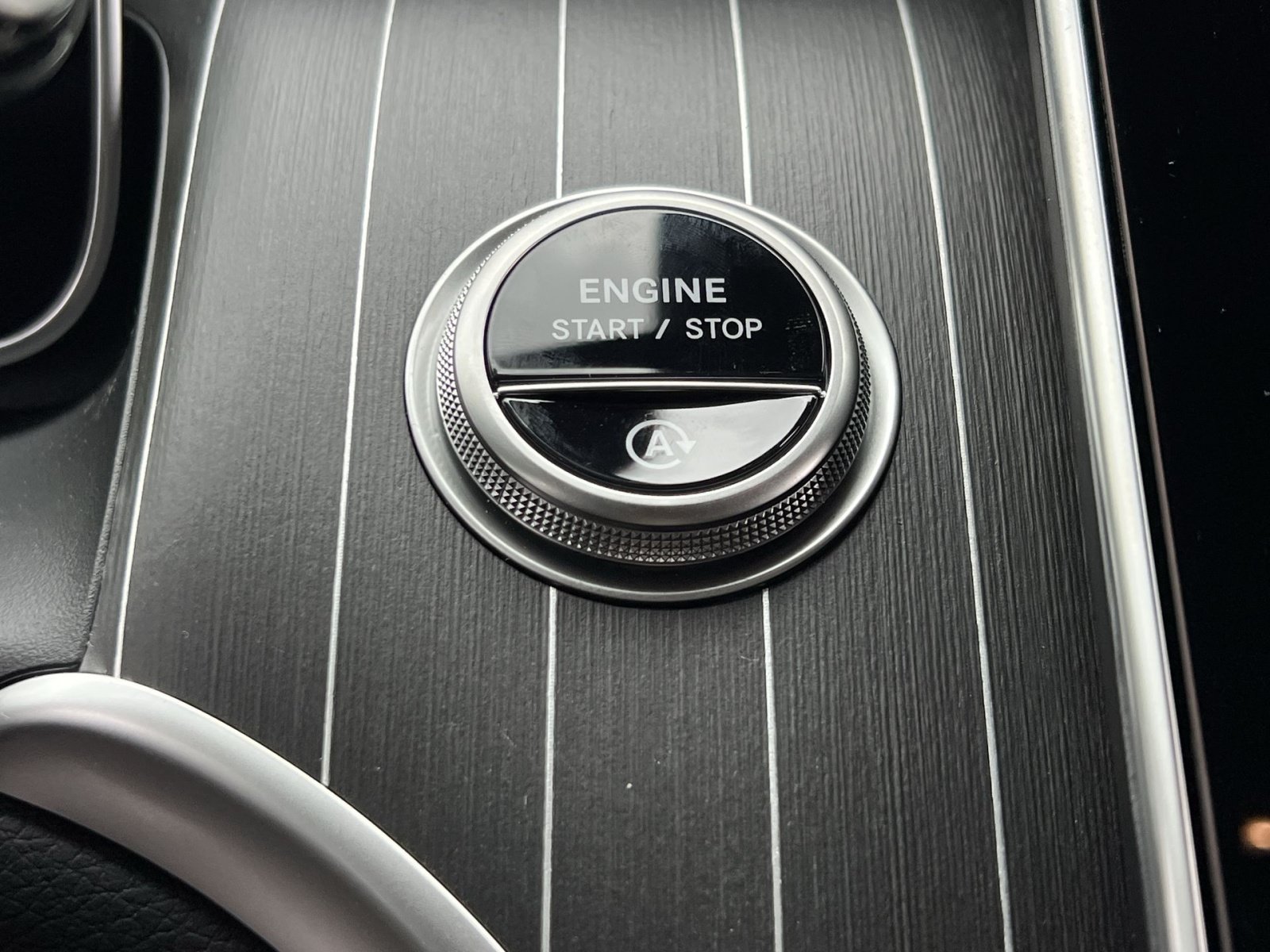 New 2026 Mercedes-Benz GLC 300 4MATIC image 38