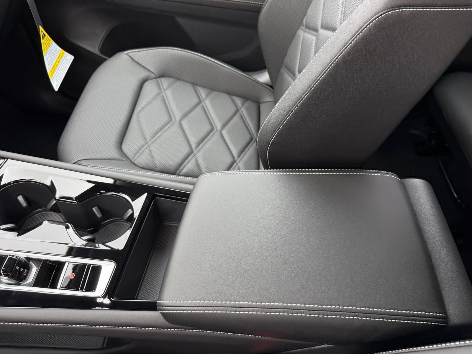 New 2026 Volkswagen Atlas SE image 14