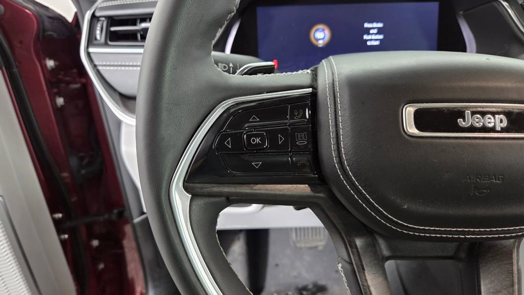 Used 2023 Jeep Grand Cherokee L Overland image 18