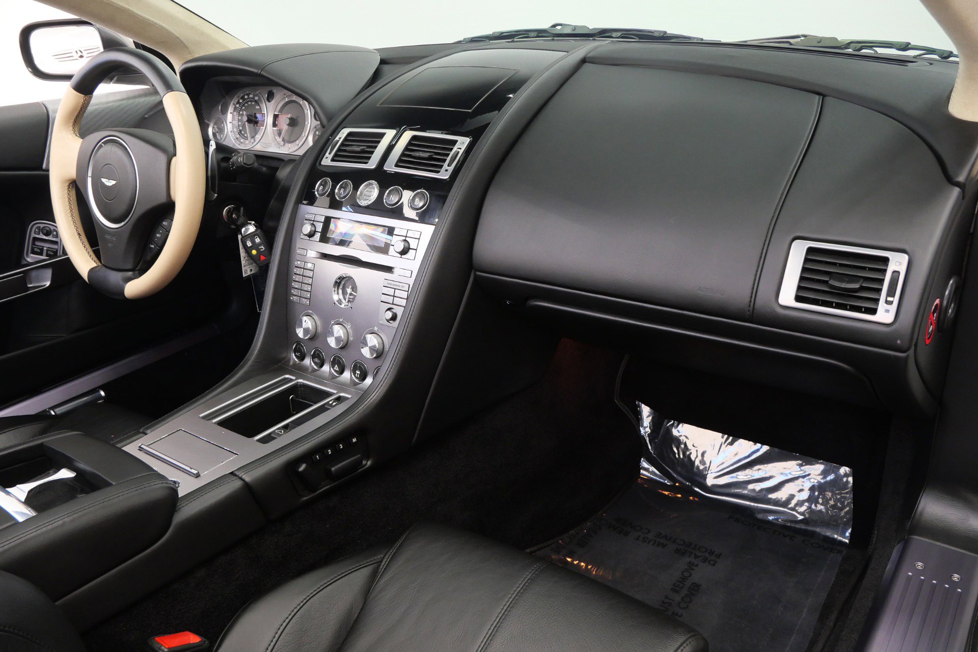 Used 2008 Aston Martin DB9 Volante RWD image 14