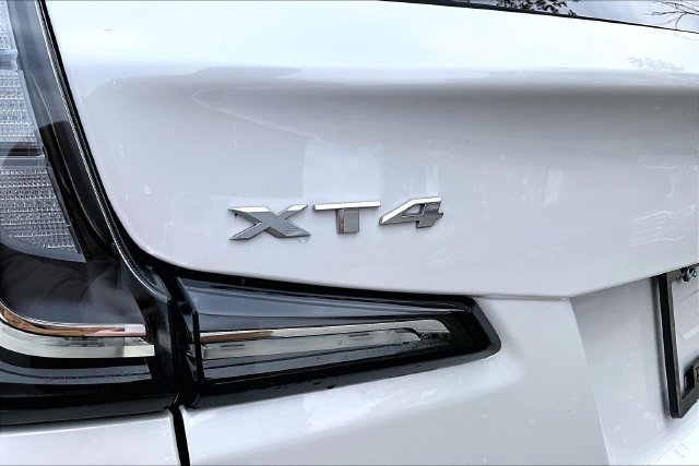 Used 2024 Cadillac XT4 Sport AWD/4WD image 8