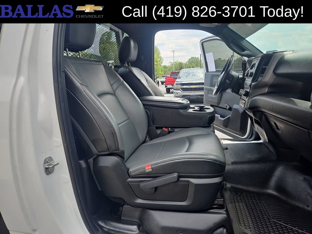 Used 2021 RAM 4500 Tradesman RWD image 25