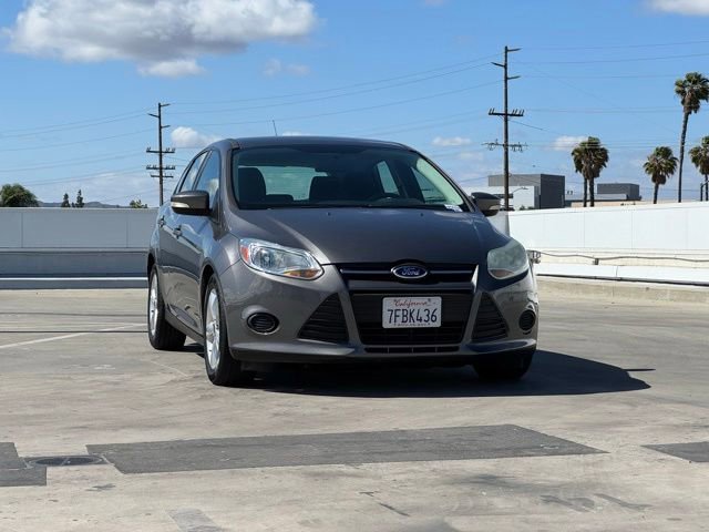 Used 2014 Ford Focus SE FWD image 3