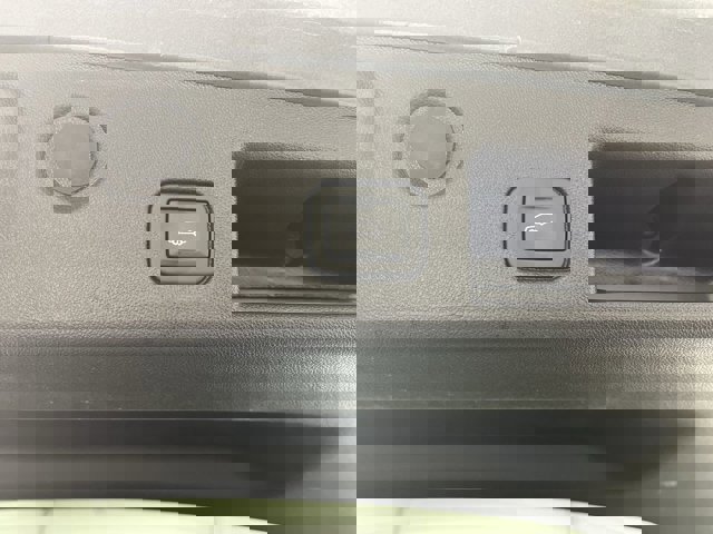 Certified 2024 Chevrolet Equinox Premier image 34