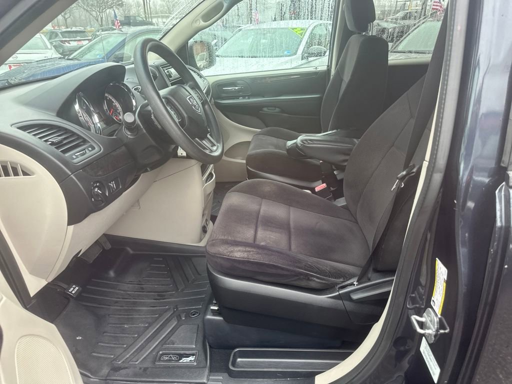 Used 2014 Dodge Grand Caravan SE w/ Quick Order Package 29E SE image 13