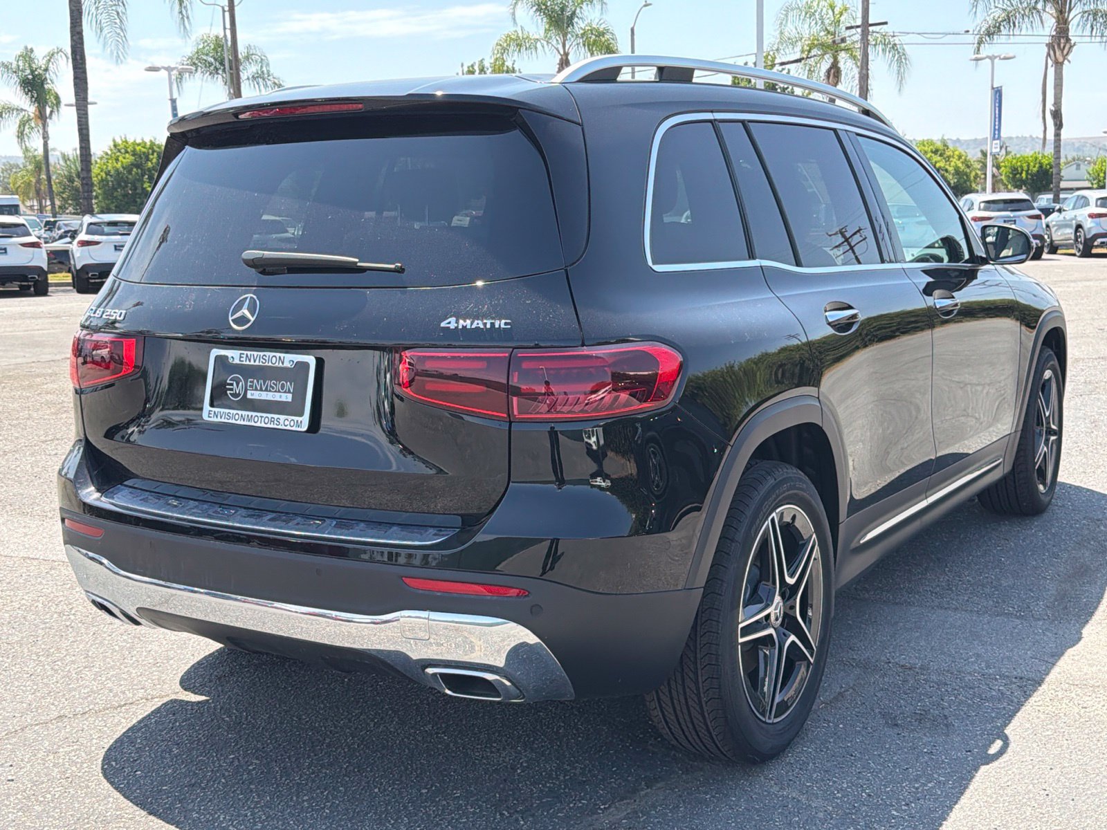 New 2026 Mercedes-Benz GLB 250 4MATIC image 10