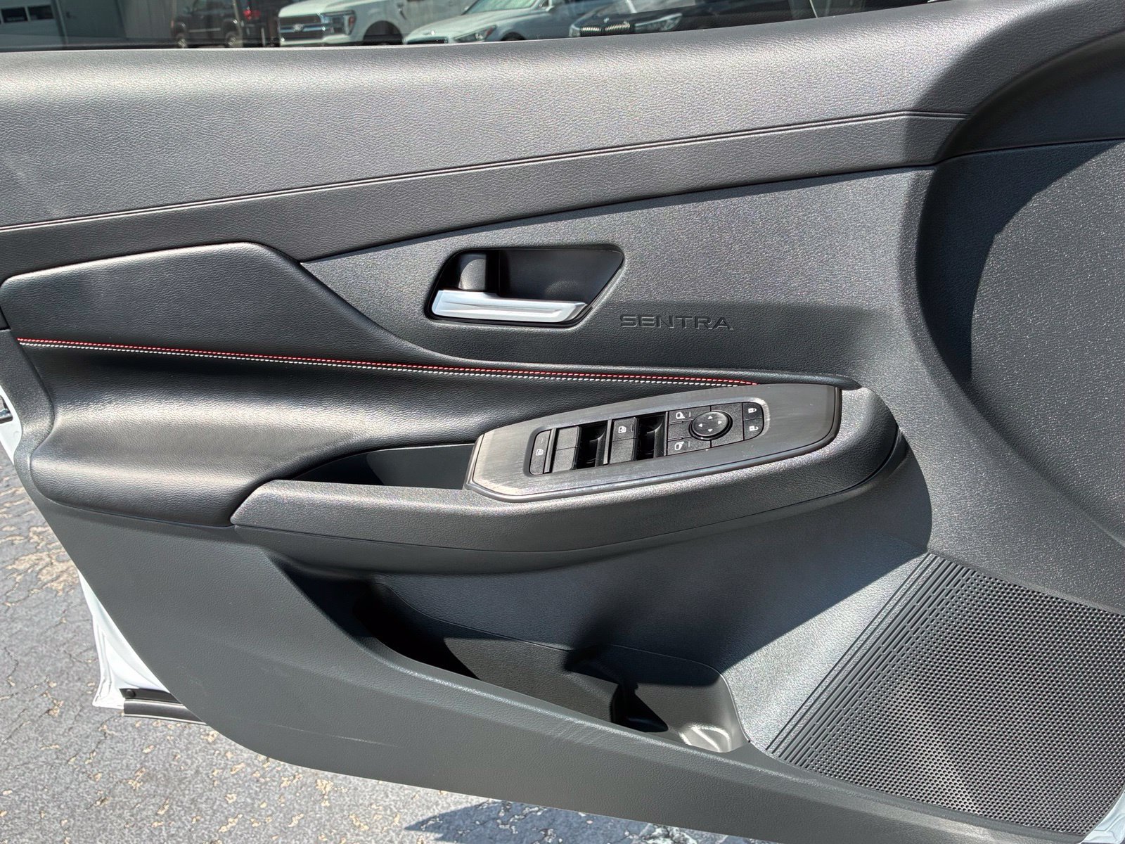 Used 2026 Nissan Sentra SR w/ Floor Mat Package FWD image 12