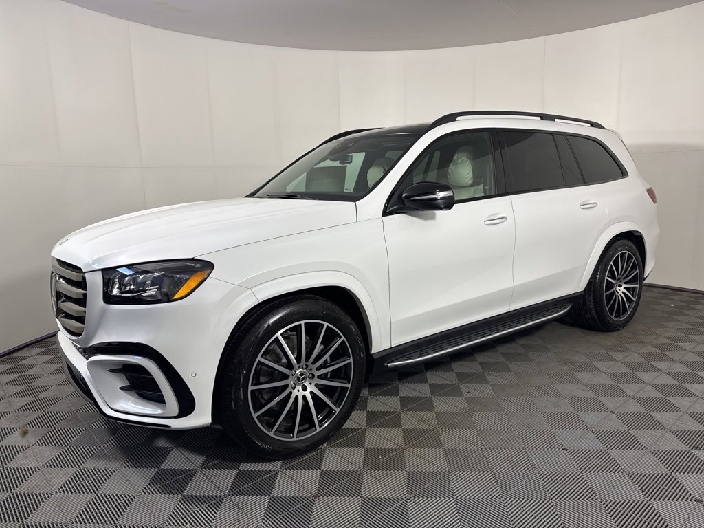 New 2026 Mercedes-Benz GLS 580 4MATIC image 1
